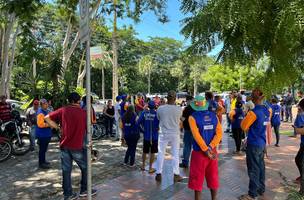 Movimento dos carroceiros em frente à Câmara Municipal de Vereadores. (Foto: Reprodução/ Ascom)