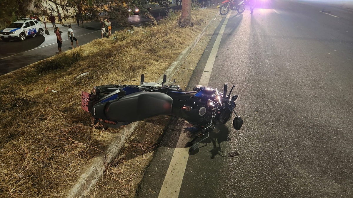 O acidente aconteceu na madrugada desta sexta-feira (05), na zona Sul de Teresina.