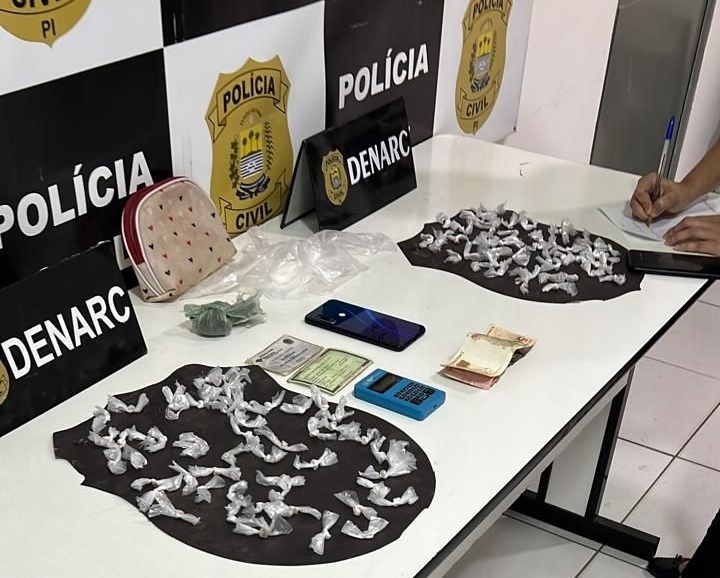 Quatro mulheres presas por tráfico de drogas na zona sul de Teresina.