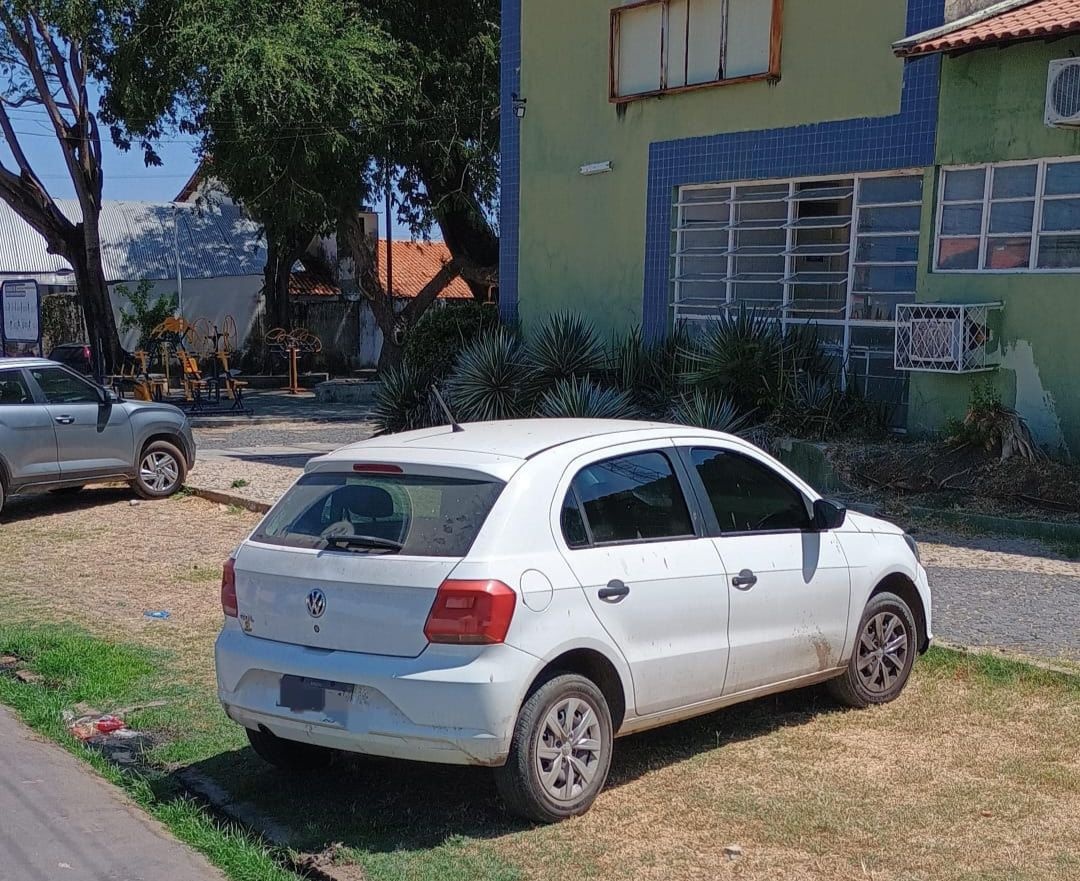 Veículo apreendido.