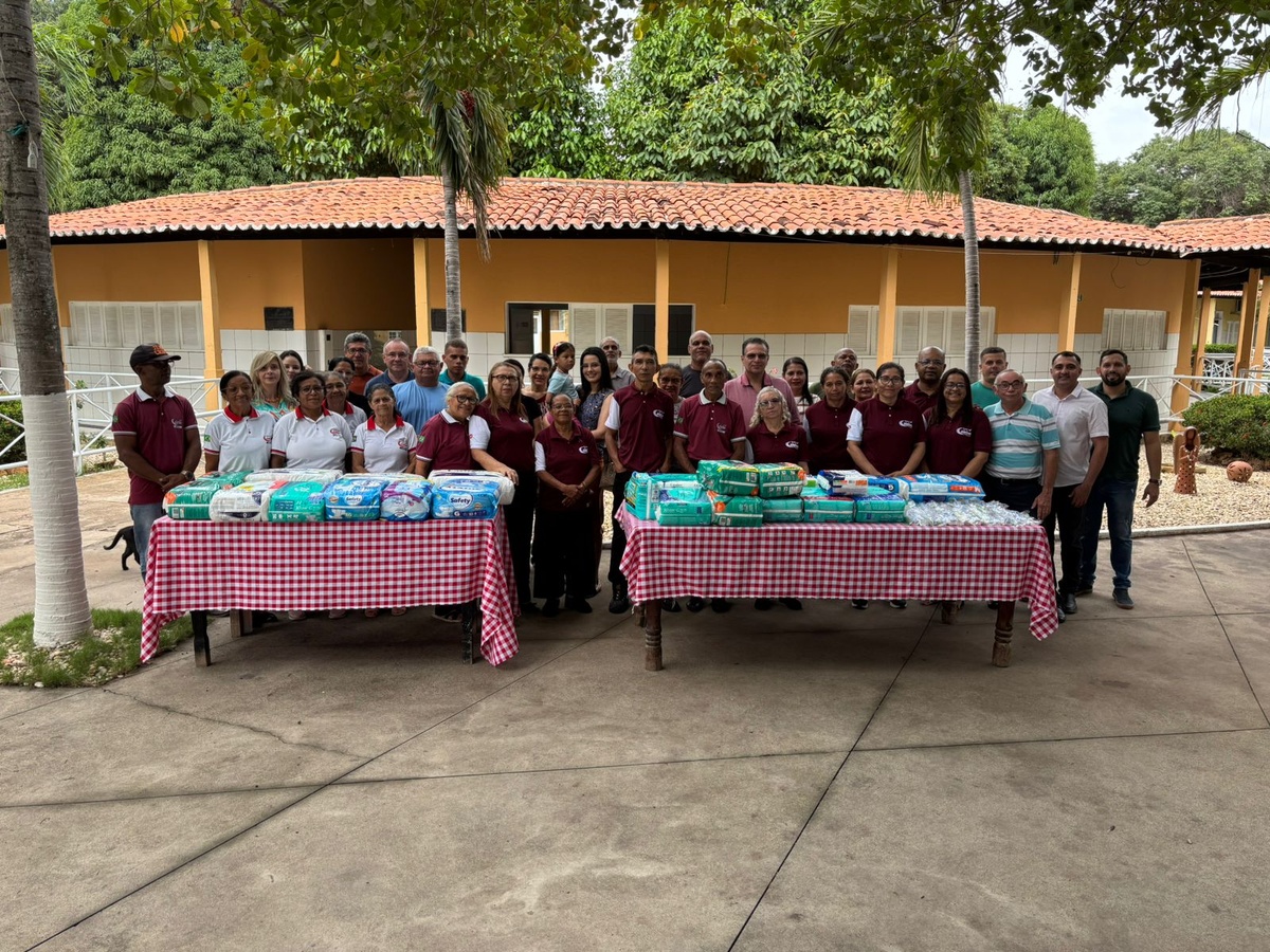 Ação solidaria na Vila do Ancião.