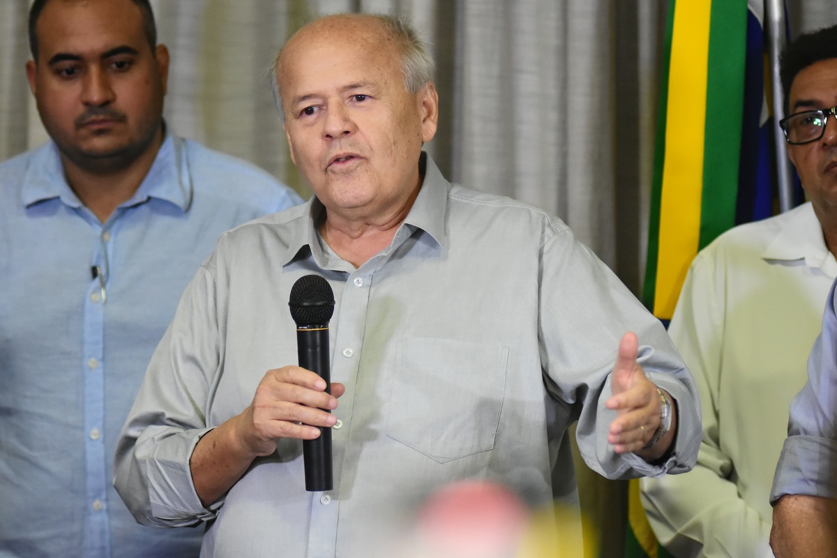 Presidente da FMS, Charles Silveira.