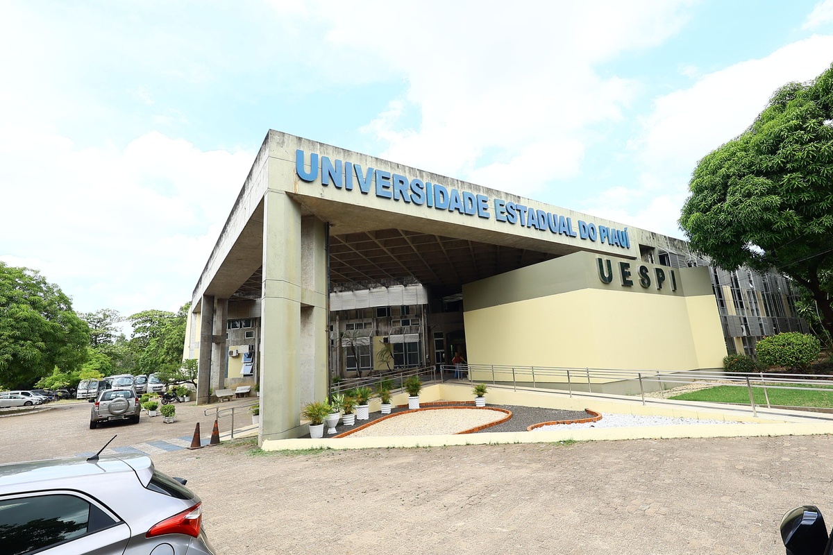 Universidade Estadual do Piauí.