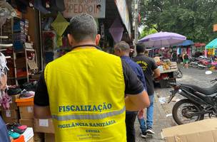 Vigilância Sanitária apreende raticidas clandestinos em mercados de Teresina. (Foto: Reprodução/ Ascom)