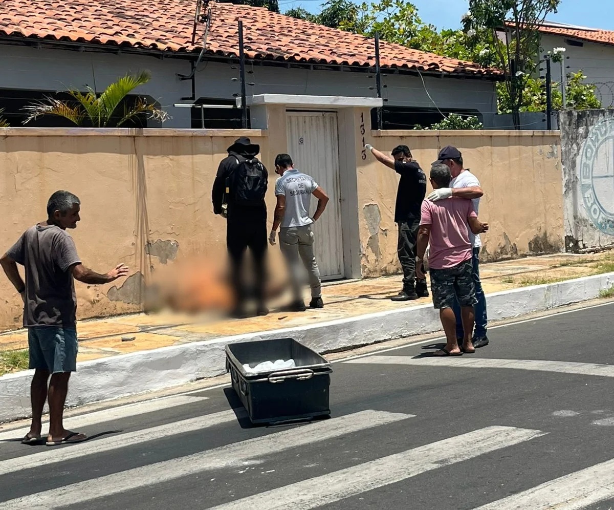Homem é morto após ameaçar policiais civis com facão em Parnaíba.