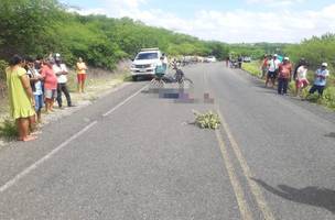 Homem é morto a tiros e encontrado ao lado de moto em rodovia no Piauí. (Foto: Divulgação/ SSP-PI)