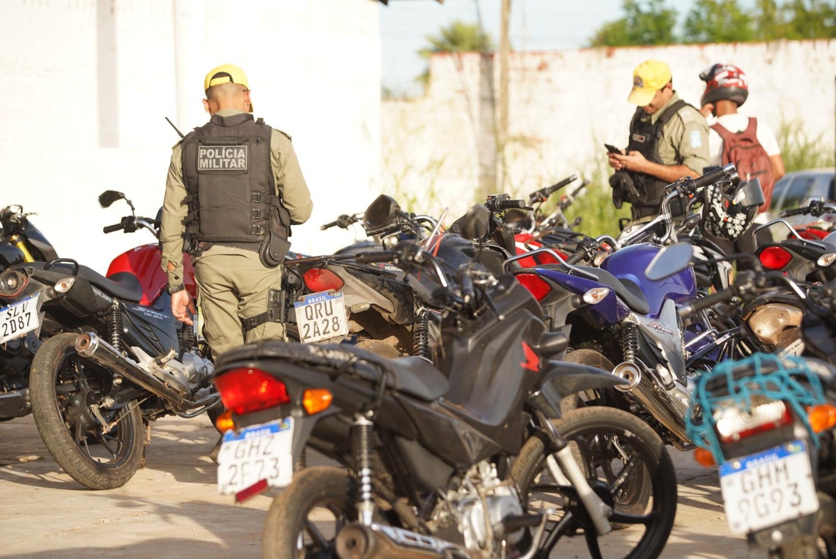 Polícia apreende motos durante evento de “grau” em Campo Maior.