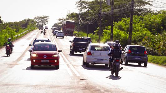 Strans inicia recadastramento de motoristas de aplicativo para uso de faixa exclusiva em Teresina