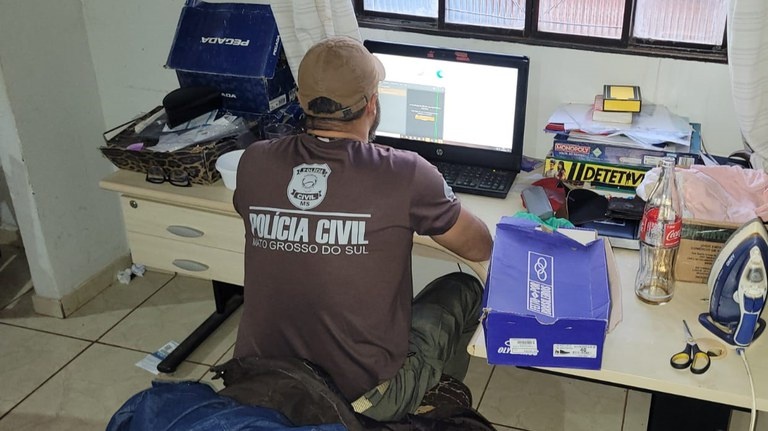 Em todo o país, foram realizadas 44 prisões em flagrante.