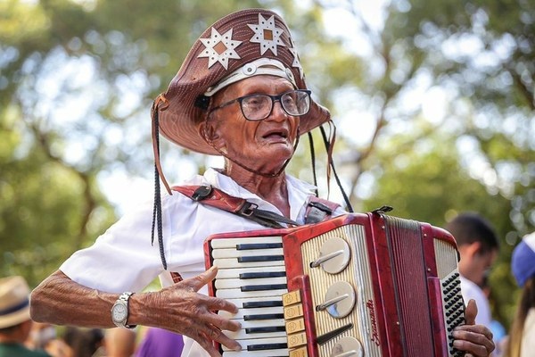 Procissão das Sanfonas é reconhecida como patrimônio cultural imaterial do Piauí.