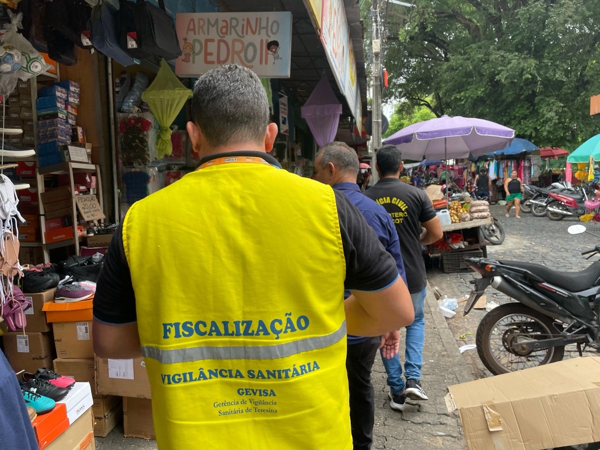 Homem se passa por fiscal da Vigilância Sanitária em Teresina.