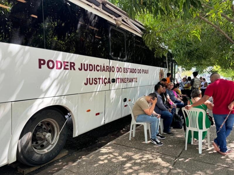 Justiça Itinerante atenderá população do bairro Dirceu II a partir de segunda-feira (9).