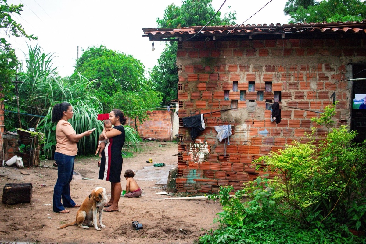 Dona Luciana Oliveira, de 32 anos.