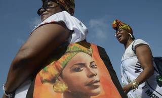 Trabalhadores pretos e pardos ganham menos que brancos no Piauí, mostra estudo Trabalhadores pretos e pardos ganham menos que brancos no Piauí, mostra estudo