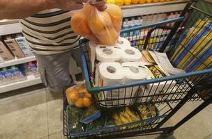 Alta de alimentos pressiona custo da cesta básica e impacta consumidores em Teresina. (Foto: Reprodução/ Agência Brasil)
