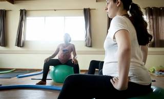 Lei regulamenta profissão de doula no Brasil; veja o que muda na prática Lei regulamenta profissão de doula no Brasil; veja o que muda na prática