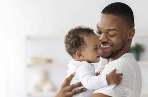 Licença-paternidade (Foto: Reprodução/ Ascom)