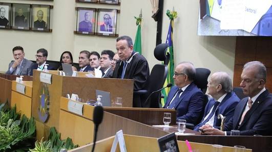 TRE-PI empossa novos dirigentes para biênio 2026-2028 em Teresina