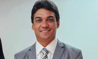 Prefeito de Angical do Piauí anuncia retorno da leucemia e segue em tratamento em São Paulo Prefeito de Angical do Piauí anuncia retorno da leucemia e segue em tratamento em São Paulo