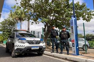 Totem de emergência é instalado na rodoviária de Teresina. (Foto: Divulgação/ SSP-PI)
