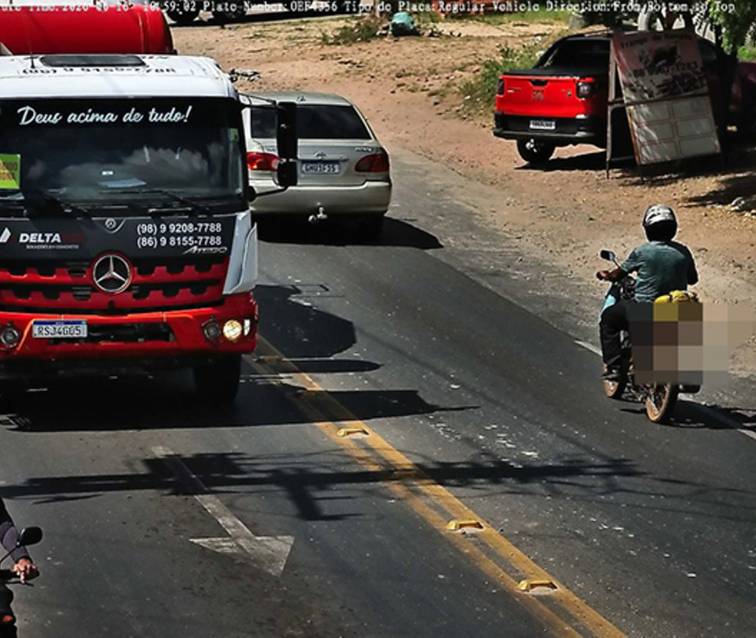 Mototaxista perde caixa com 18 celulares, e suspeito é identificado em Teresina