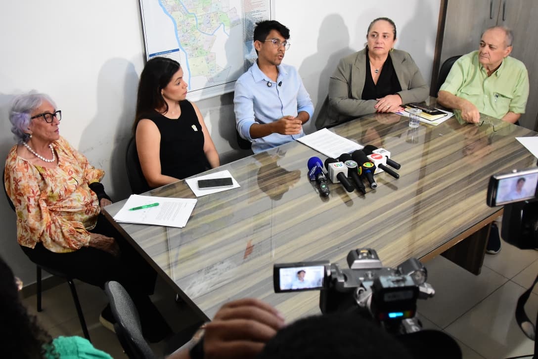 Teresina não registrou casos graves após vacina da dengue suspensa pelo Ministério da Saúde.