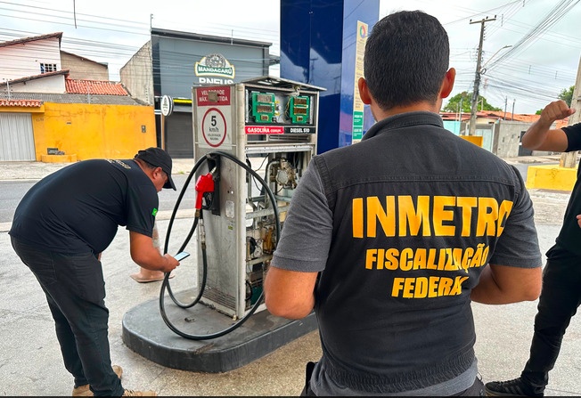 Investigação identificou posto onde consumidor pagava por 20 litros e recebia apenas 18.
