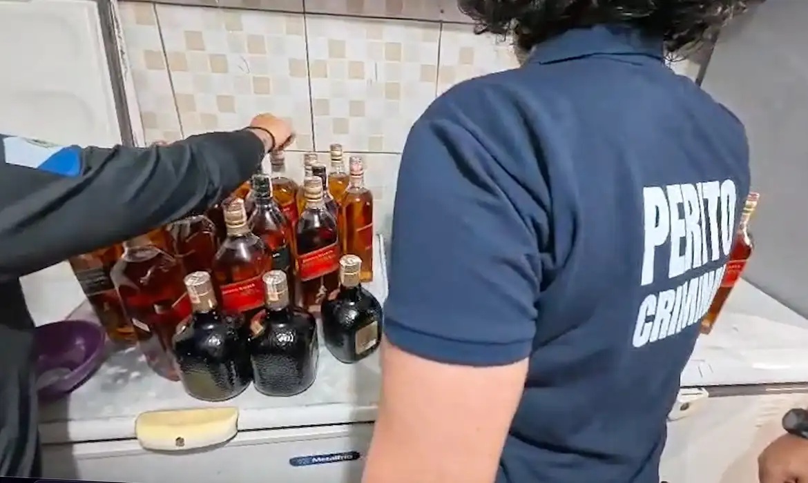 Nova lei prevê punições para bares, restaurantes, supermercados e distribuidoras.